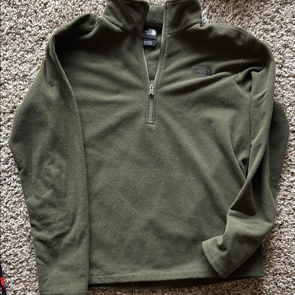 The North Face Men's Green QuarterZip Sweater Large
